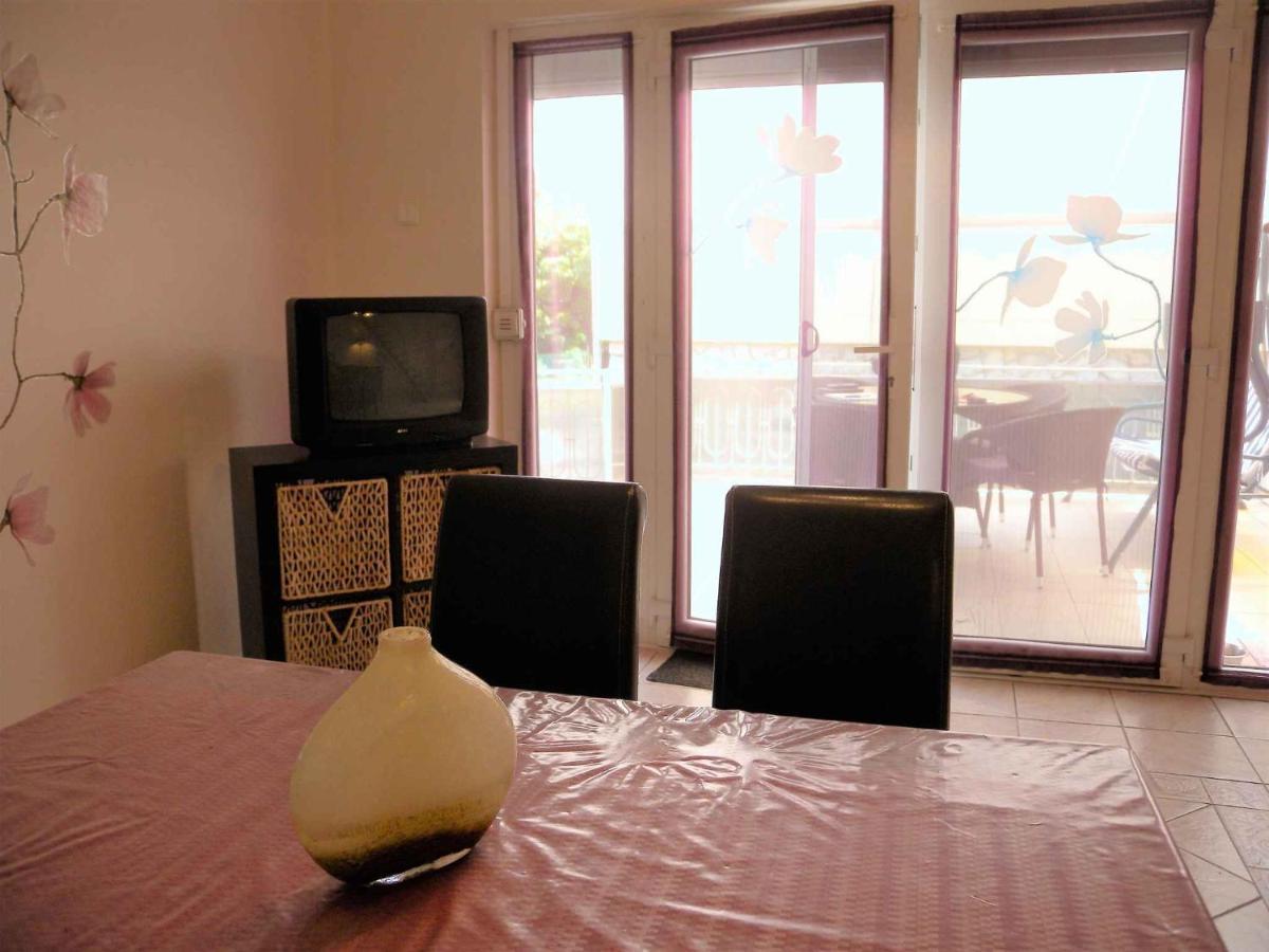 Holiday Home In Fonyod/Balaton 38001 外观 照片